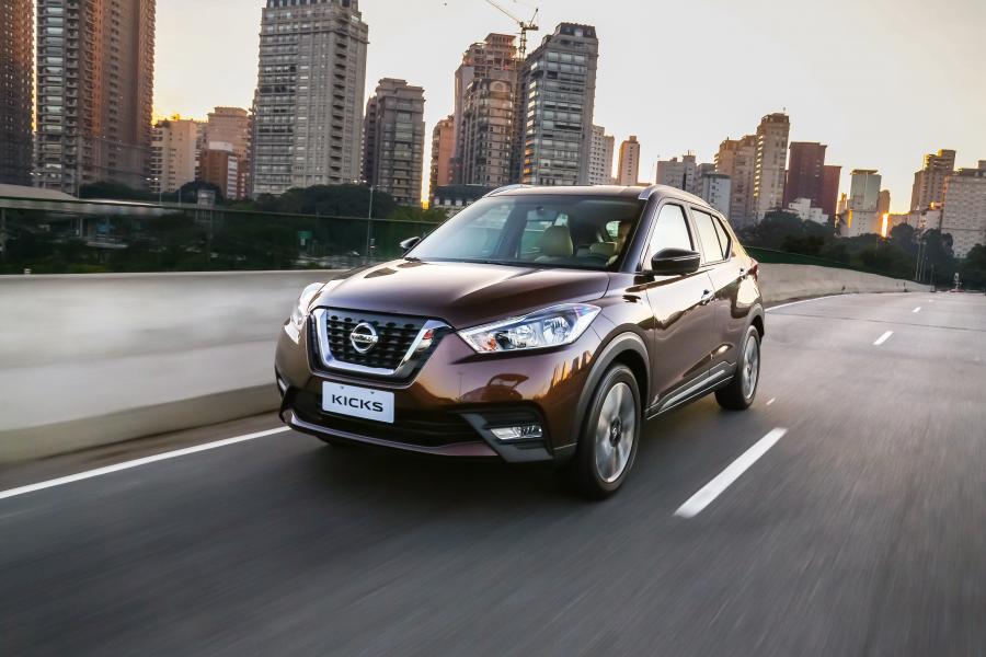 Nissan Kicks SL 2016 года  (LA) (фото 24 из 40)